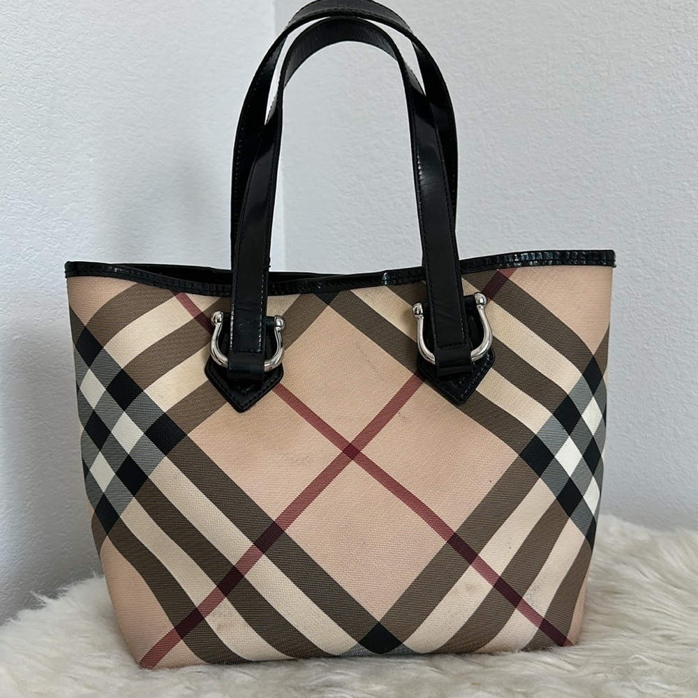 💯 Authentic Burberry Tote Bag🍀 - Picture 4 of 16